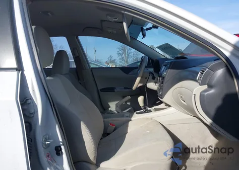 2008 Subaru Impreza 2.5I из США, поврежденный, VIN JF1GH61698H800599